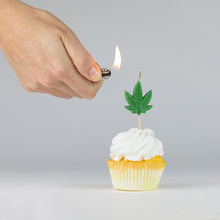 Cargar imagen en el visor de la galería, 420 Novelty Joint and Pot Leaf Adult Cake Candles